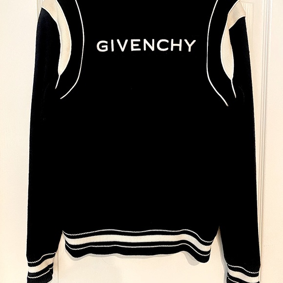 Givenchy Woman’s Knit Intarsia Bomber Jacket New With Tags - Picture 4 of 9